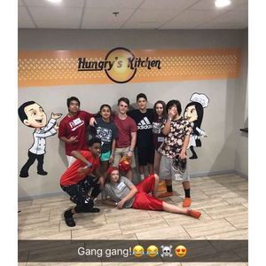 Meet your Posher, Elijah